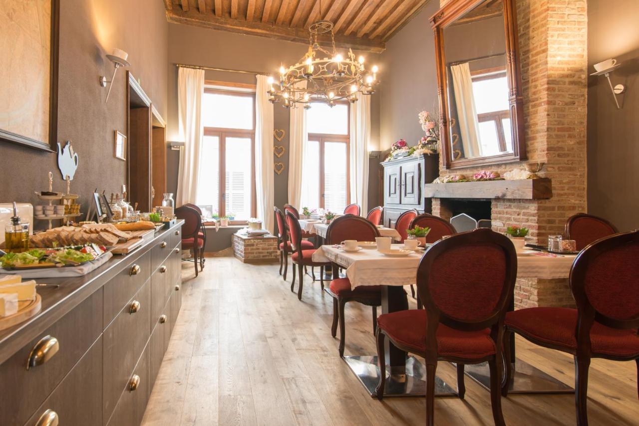 Hotel Karel De Stoute بروج المظهر الخارجي الصورة