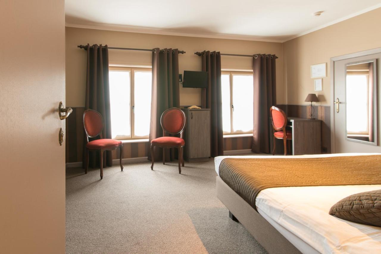 Hotel Karel De Stoute بروج المظهر الخارجي الصورة