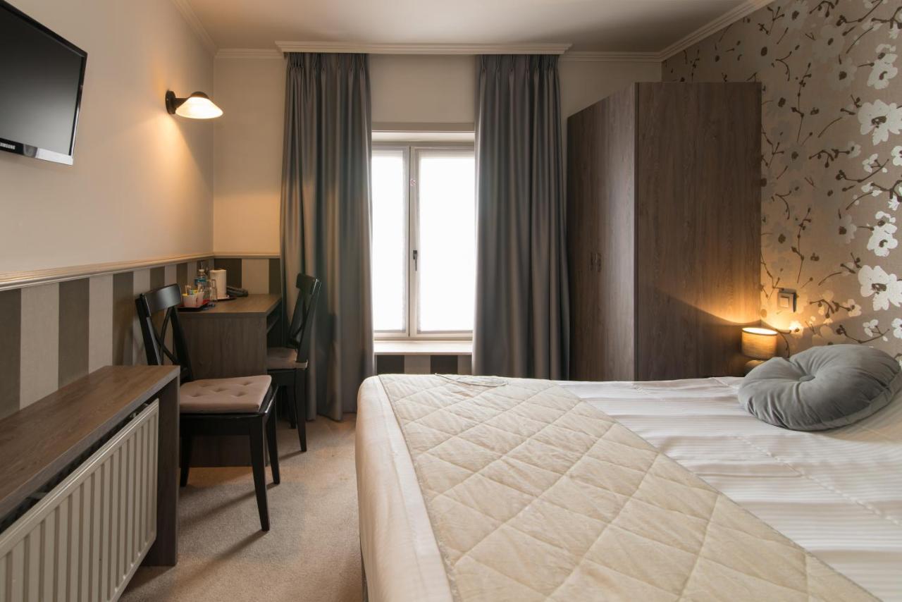 Hotel Karel De Stoute بروج المظهر الخارجي الصورة